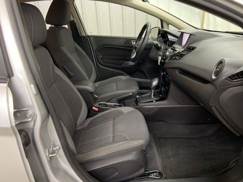 Used 2014 Ford Fiesta SE w/ Equipment Group 201A image 22