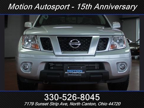 Used 2018 Nissan Frontier PRO-4X image 3