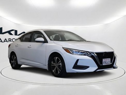 Used 2020 Nissan Sentra SV w/ Electronics Package FWD image 3