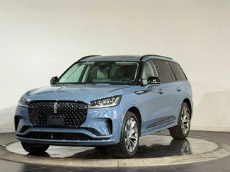 New 2026 Lincoln Aviator AWD video 4