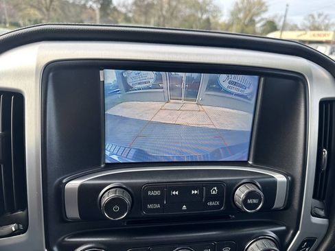 Used 2018 GMC Sierra 1500 SLT image 17