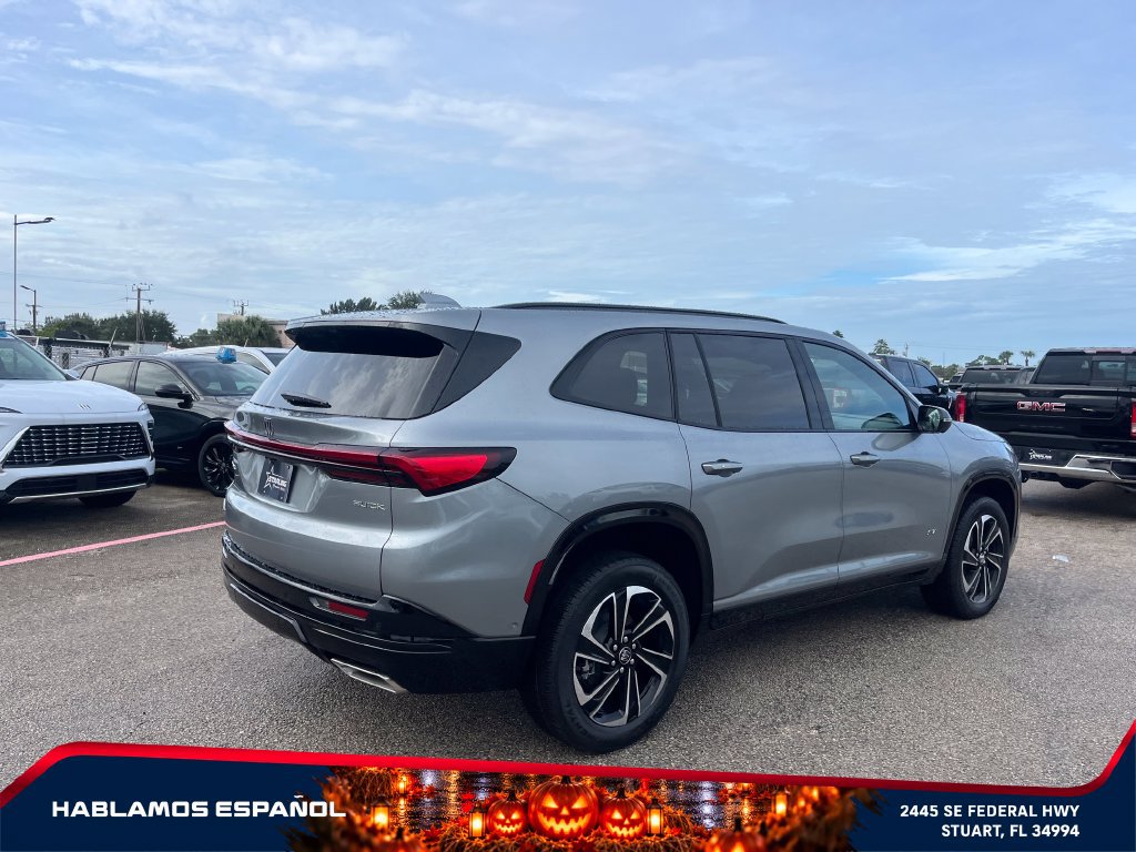 New 2027 Buick Enclave Sport Touring w/ Super Cruise Package FWD image 7