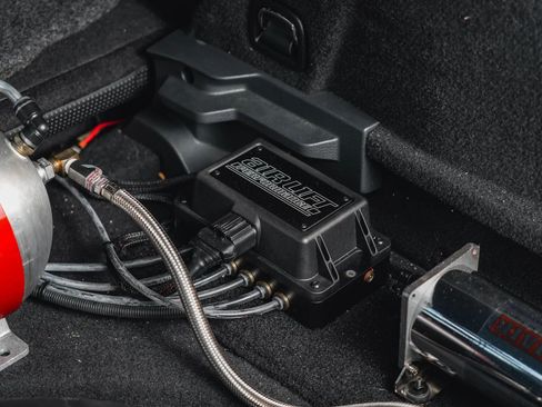 Used 2018 Volkswagen Golf R 4-Door image 73