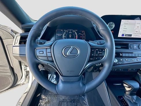 Used 2023 Lexus ES 250 250 image 11