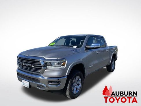 Used 2022 RAM 1500 Laramie AWD/4WD image 3