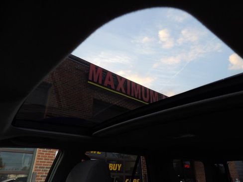 Used 2007 Toyota 4Runner SR5 image 9