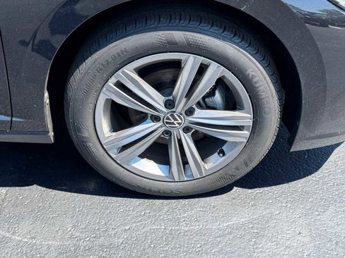 Certified 2023 Volkswagen Jetta SE FWD image 7