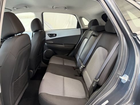 Used 2021 Hyundai Kona SEL FWD image 10