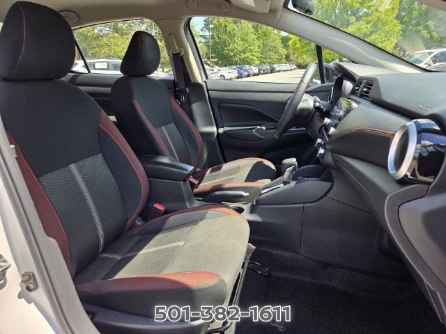 Used 2024 Nissan Versa SR FWD image 21