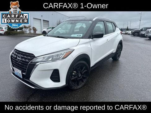 Used 2024 Nissan Kicks SV image 4