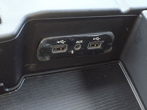 Used 2022 RAM 1500 Classic Warlock w/ Electronics Group AWD/4WD image 18