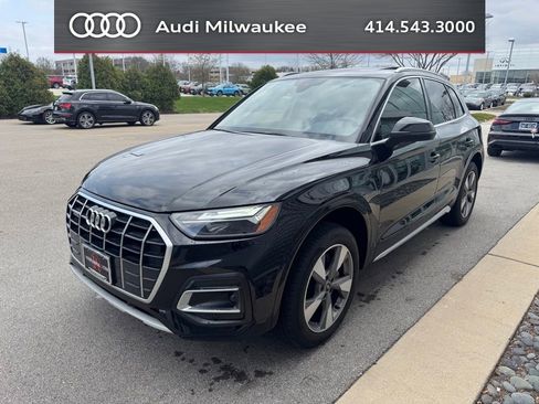 Used 2023 Audi Q5 2.0T Premium w/ Convenience Package image 7