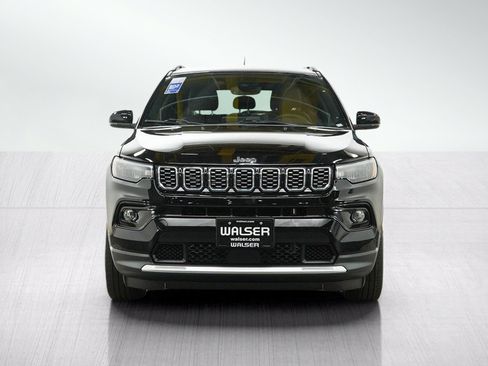 Used 2024 Jeep Compass Limited AWD/4WD image 8