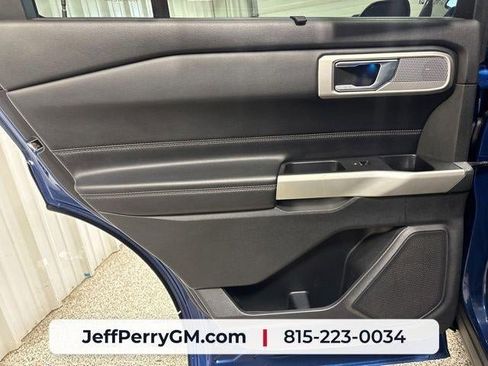 Used 2020 Ford Explorer Limited w/ Class III Trailer Tow Package AWD/4WD image 27
