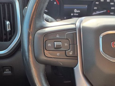 Used 2022 GMC Sierra 1500 Elevation RWD image 14