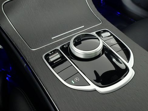 Used 2020 Mercedes-Benz C 300 4MATIC Sedan image 56
