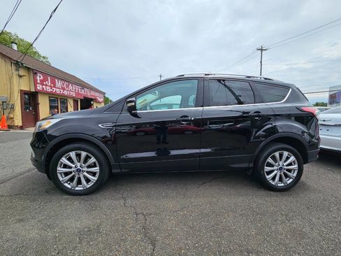 Used 2017 Ford Escape Titanium AWD/4WD image 2
