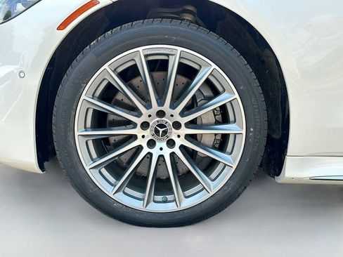 Used 2023 Mercedes-Benz S 580 4MATIC Sedan image 32