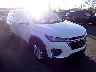 Used 2022 Chevrolet Traverse LS