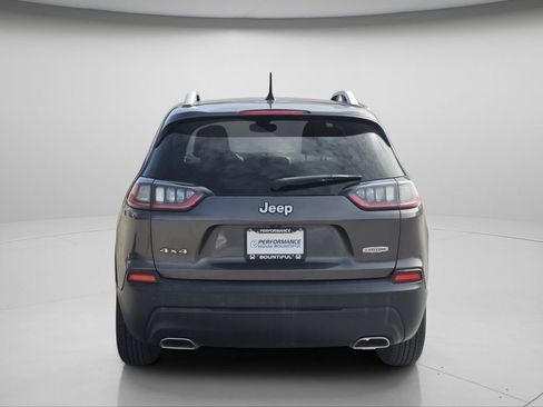 Used 2019 Jeep Cherokee Latitude Plus w/ Comfort/Convenience Group AWD/4WD image 21