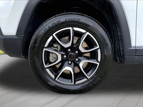Used 2025 Jeep Compass Trailhawk AWD/4WD image 33