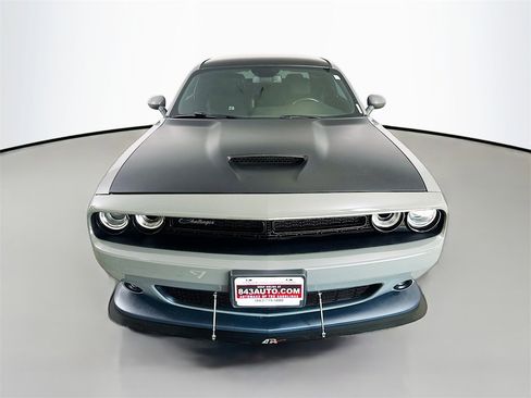 Used 2018 Dodge Challenger T/A image 2
