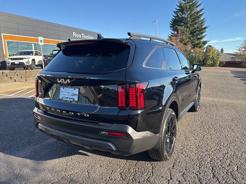 Used 2022 Kia Sorento S image 7