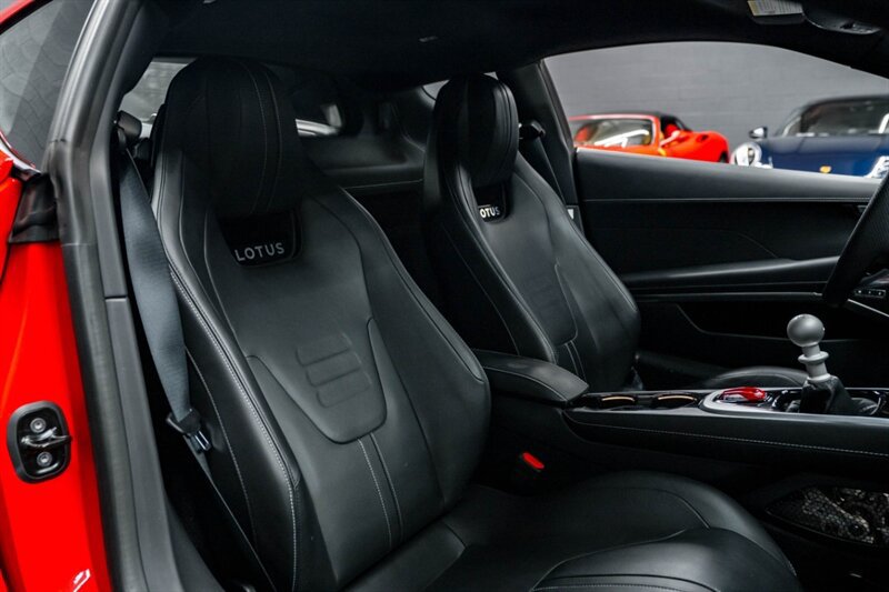 Used 2025 Lotus Emira RWD image 35