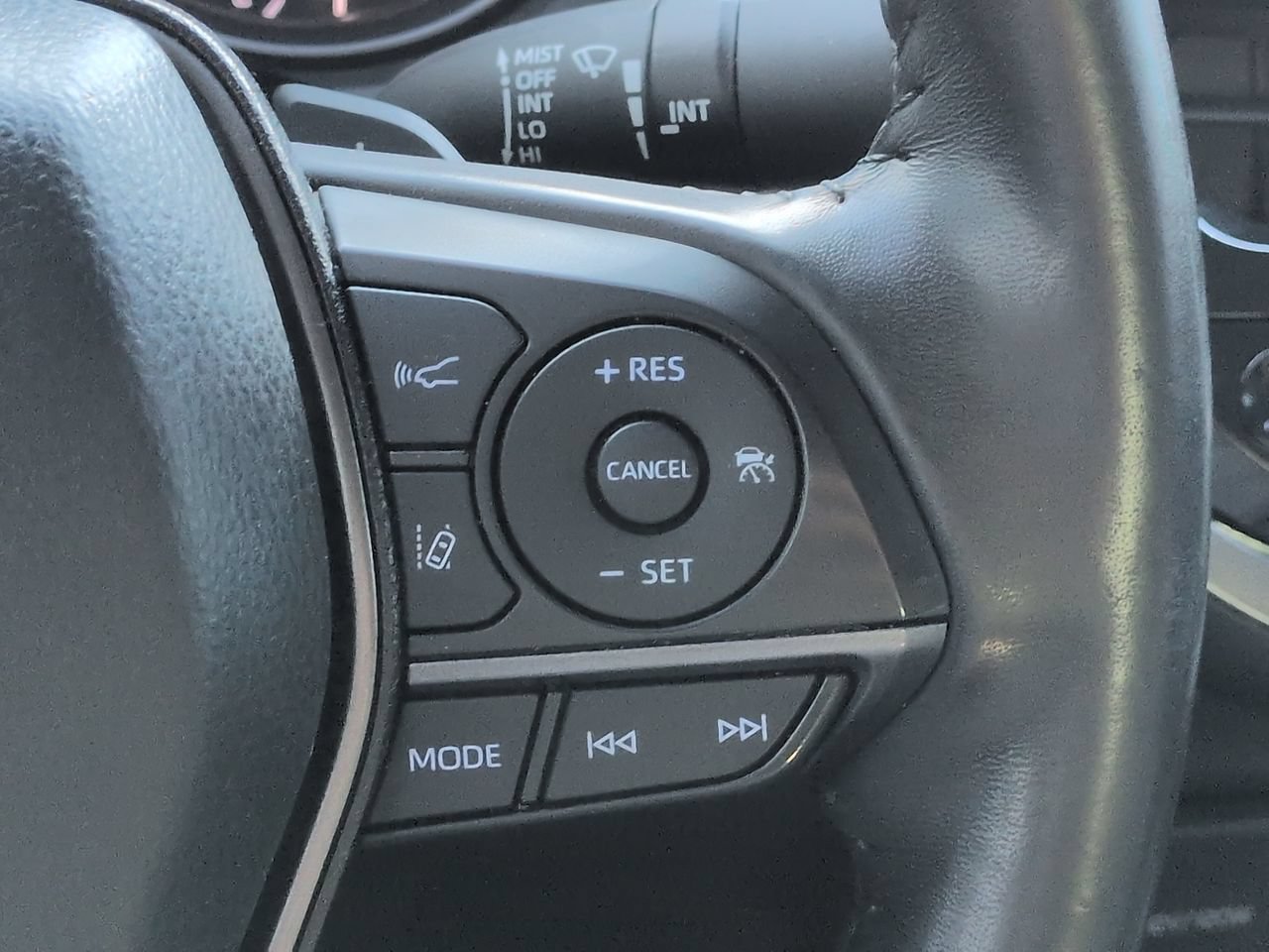 Used 2024 Toyota Camry SE w/ Audio Upgrade Package FWD image 24