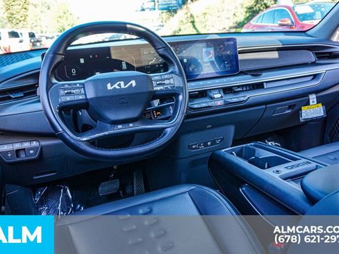 Used 2024 Kia EV9 Wind image 30