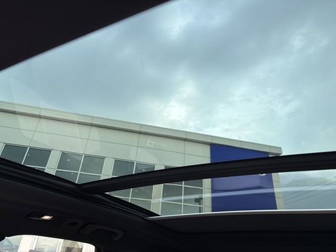 Certified 2026 Volvo XC60 B5 Core w/ Climate Package image 27