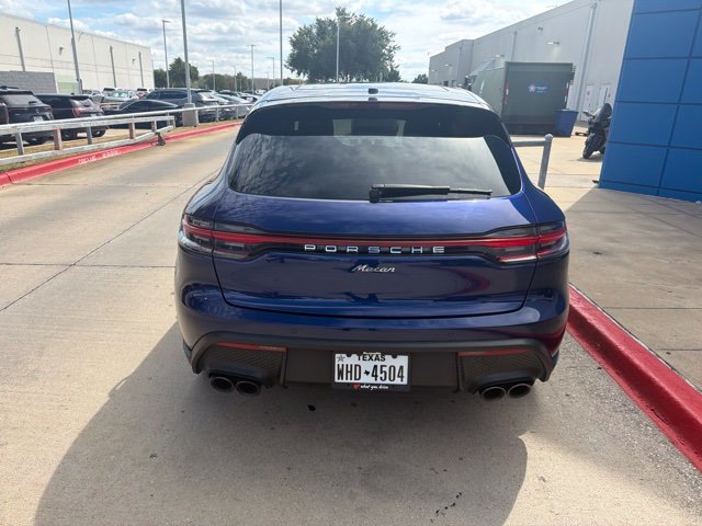 Used 2024 Porsche Macan AWD/4WD image 4