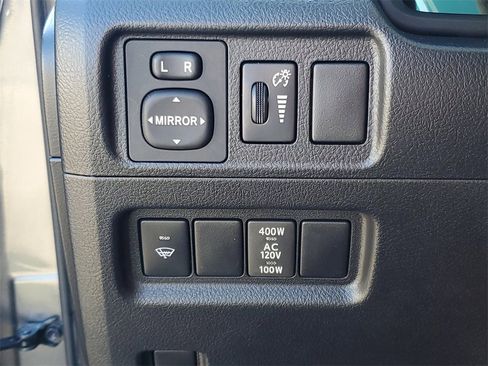 Used 2019 Toyota 4Runner TRD Off-Road Premium image 22