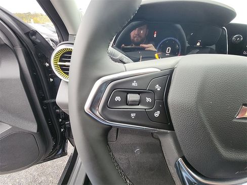 New 2026 Chevrolet Trax LT w/ Driver Confidence Package image 18