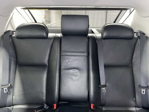 Used 2014 Lexus LS 460 AWD image 22