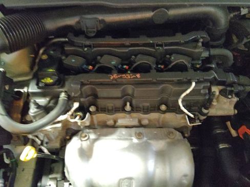 Used 2018 Jeep Compass Latitude FWD image 30