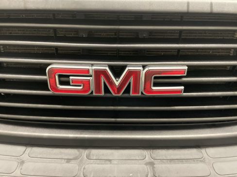Used 2017 GMC Savana 2500 RWD image 19