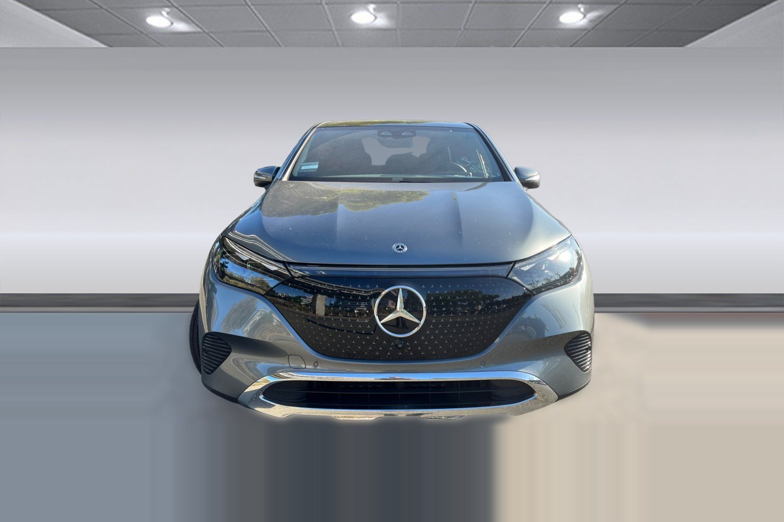 Used 2024 Mercedes-Benz EQE 350+ 4MATIC SUV image 4
