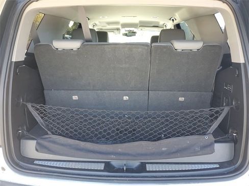 Used 2019 Chevrolet Tahoe LT w/ Luxury Package image 6
