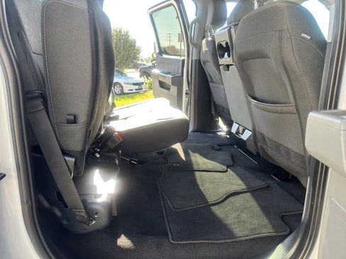 Used 2024 Ford F250 XLT image 22