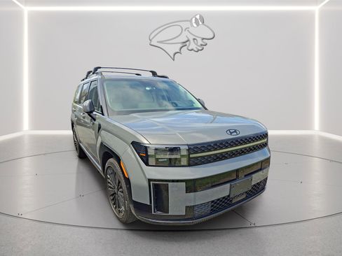 Used 2026 Hyundai Santa Fe Calligraphy AWD/4WD image 8