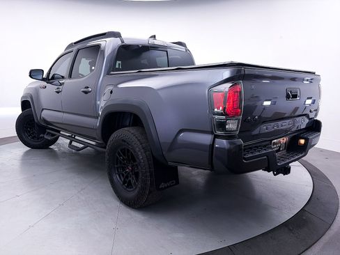 Used 2021 Toyota Tacoma TRD Pro AWD/4WD image 2