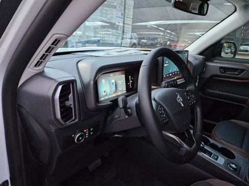 New 2026 Ford Bronco Sport Outer Banks AWD/4WD image 3