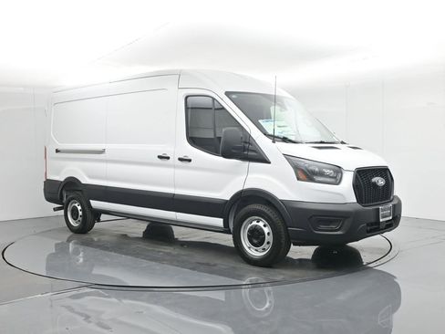 New 2026 Ford Transit 250 148 Medium Roof w/ Load Area Protection Package image 27