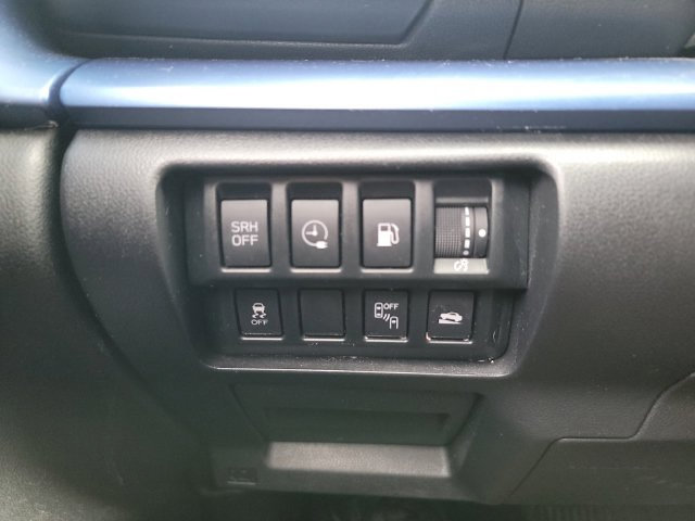 Used 2019 Subaru Crosstrek Hybrid AWD/4WD image 15