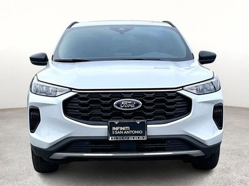 Used 2025 Ford Escape ST-Line image 5