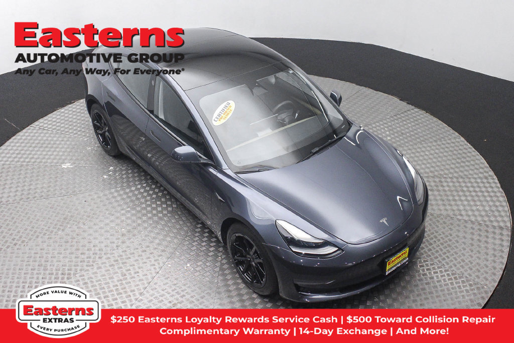 Used 2023 Tesla Model 3 Standard Range RWD image 4