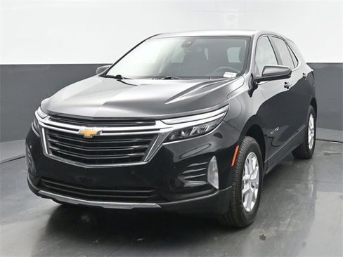 Certified 2022 Chevrolet Equinox LT image 1