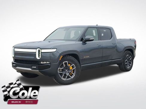 Used 2022 Rivian R1T Launch Edition image 1