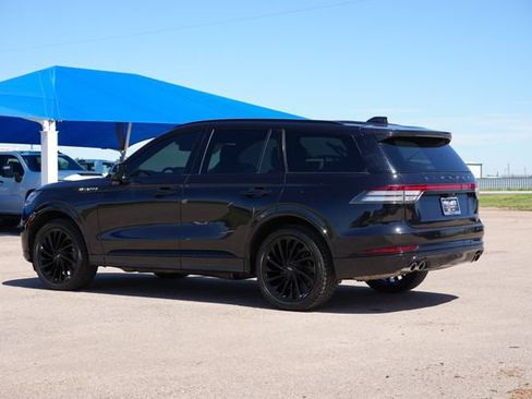 Used 2025 Lincoln Aviator Reserve w/ Jet Appearance Package AWD/4WD image 5